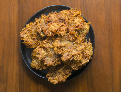plate of hashbrowns