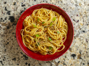 bowl of aglio olio